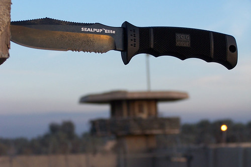 Sog Seal Pup Elite