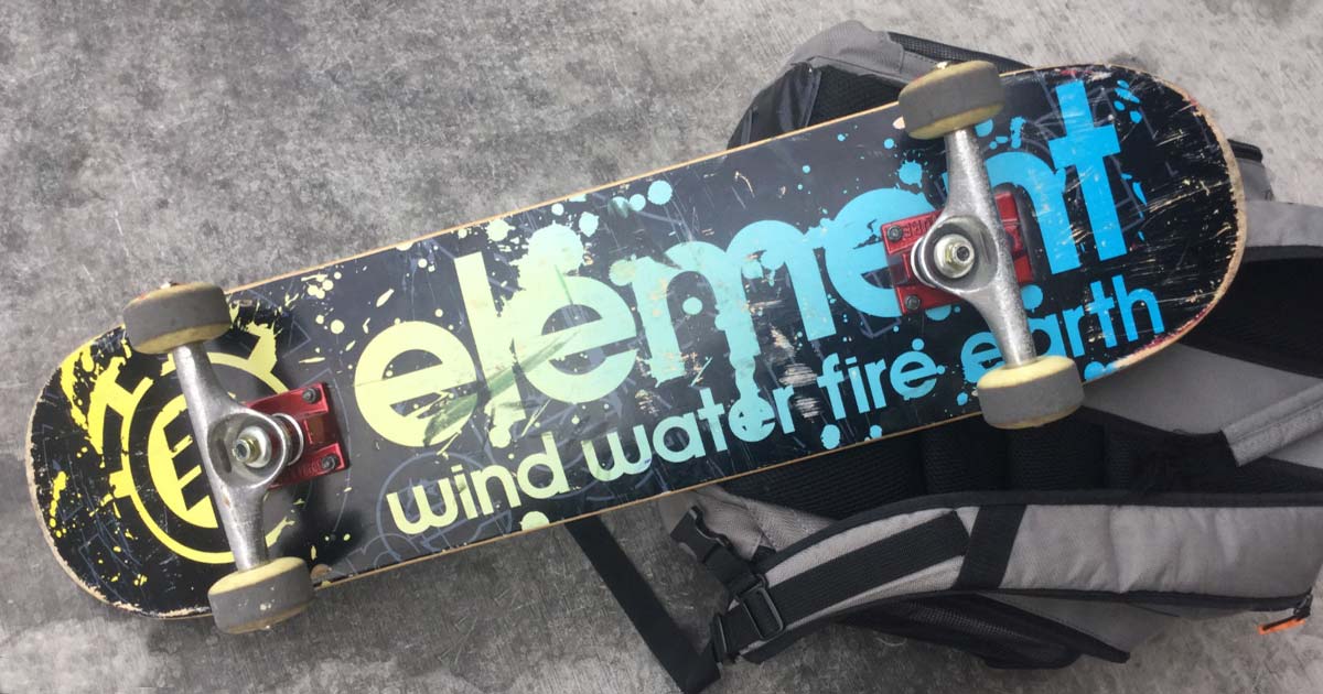 Bugout Skateboard